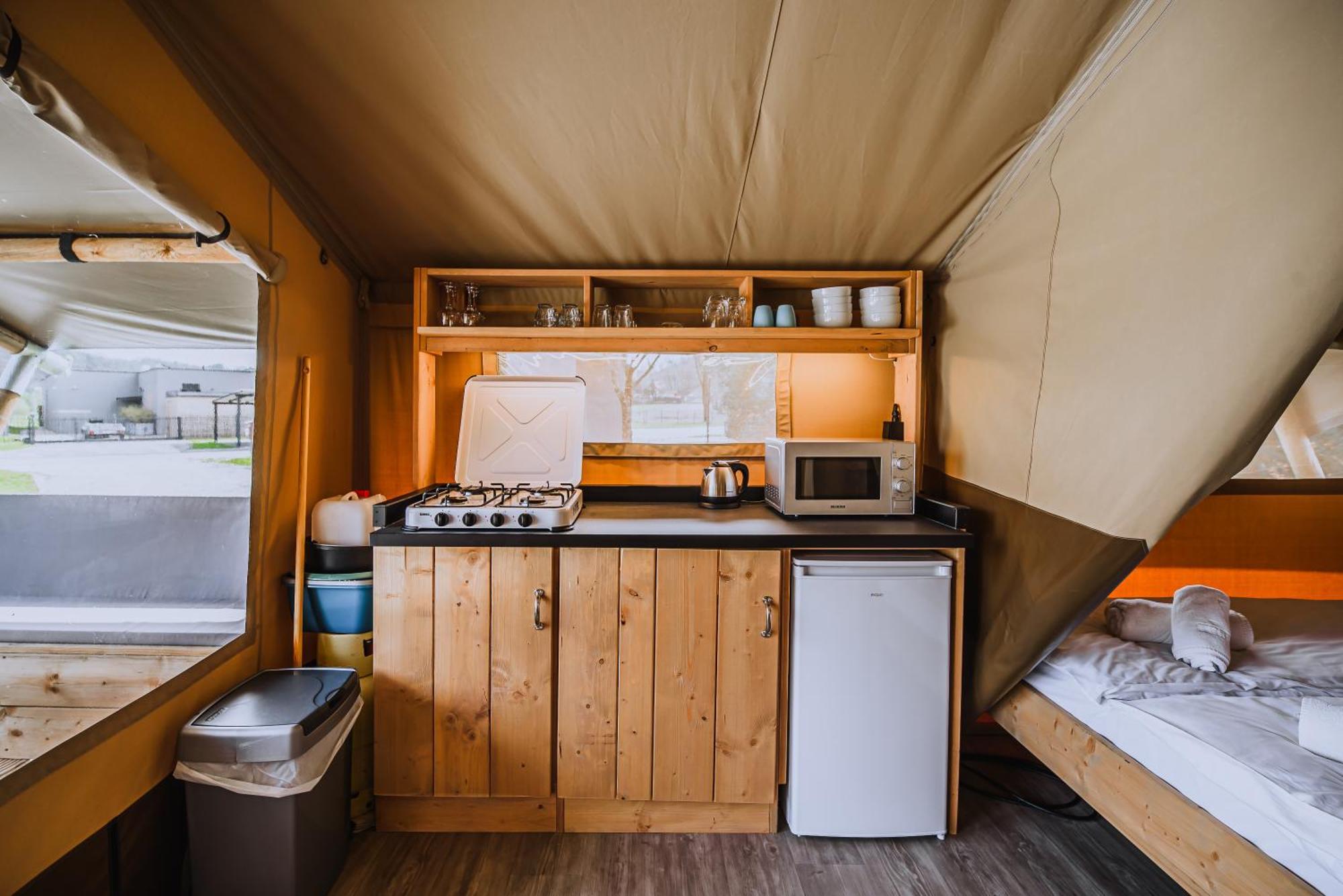 Glamping Tents In Tuhelj With Thermal Riviera Tickets ตูเฮลย์สเก ตอปลิตเซ ภายนอก รูปภาพ